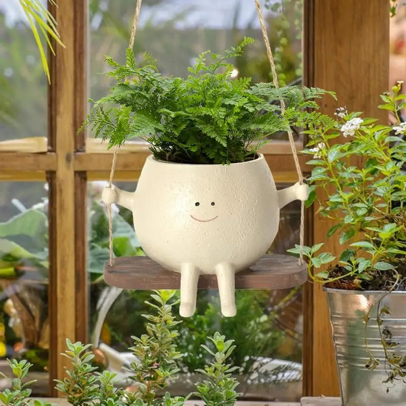 SwayBud™ - Swinging Plant Pot